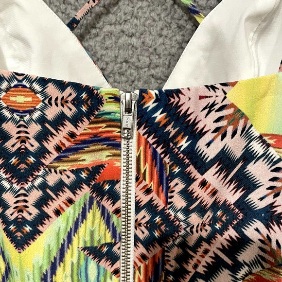 NBD X The Naven Twins Multicolor Print Mini Dress Crossover Revolve - M - Picture 7 of 10